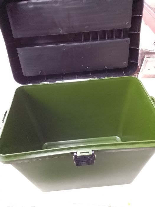 Ящик рибальський з м'яким сидінням, 19л