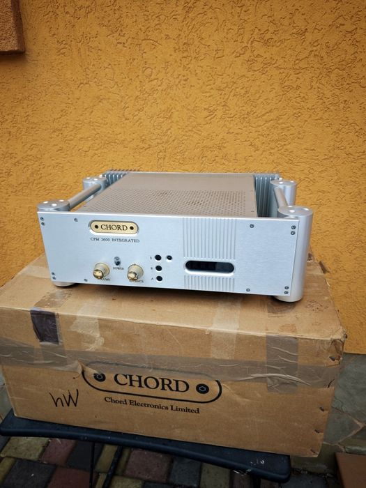 Chord CPM2600 інтегрований підсилювач