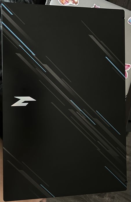 Игровой ноутбук Acer Nitro V 15  в идеальном состоянии