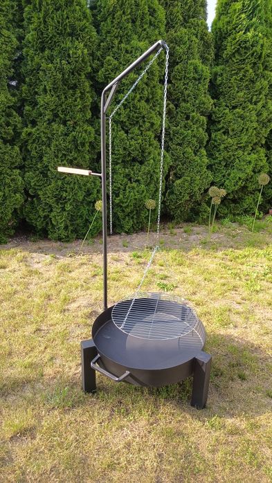 Palenisko ogrodowe z rusztem / grill