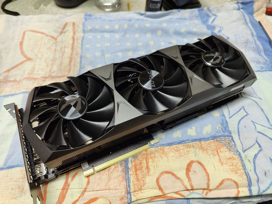 Karta graficzna Zotac GeForce RTX 3090 Gaming Trinity OC 24GB GDDR6X