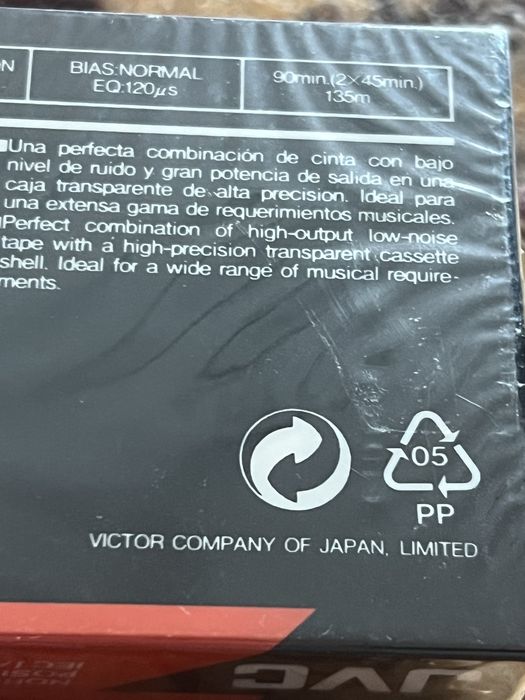 Продам JVC FI-S90, нові, в оригінальній упаковці