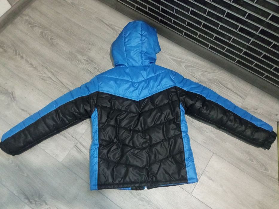 Куртка демісезонна 134 розмір