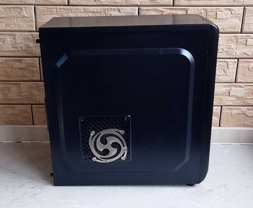 Корпус для ПК ATX  с dvd-rw