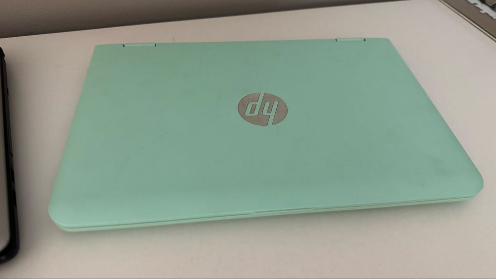 Laptopy HP, Packard Bell