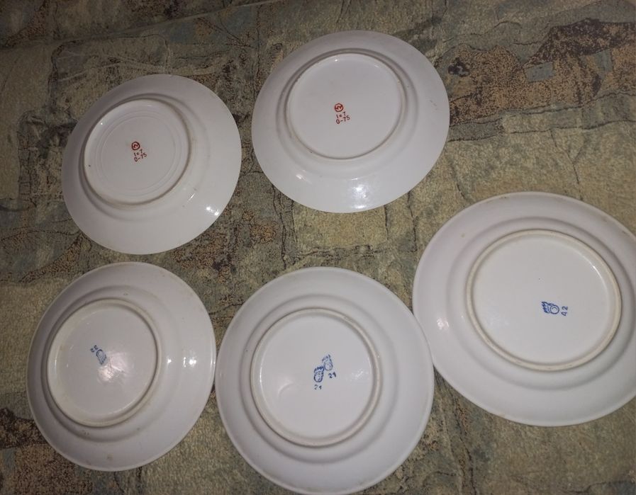 Набор посуды тарелок советских ссср плоские