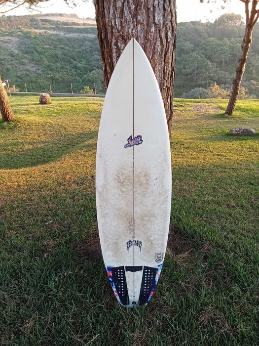 Surfboard Lost 5'10