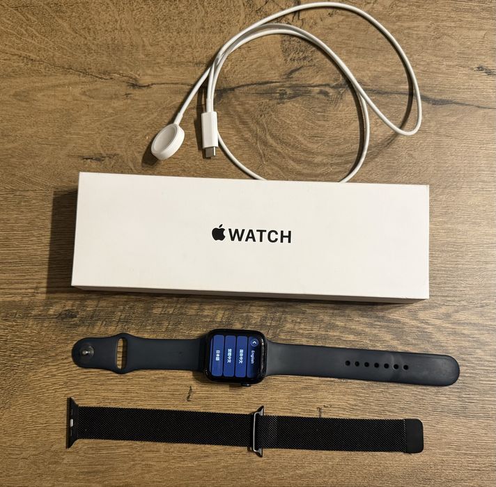 Apple watch SE 2 generacji 44mm Midnight GPS