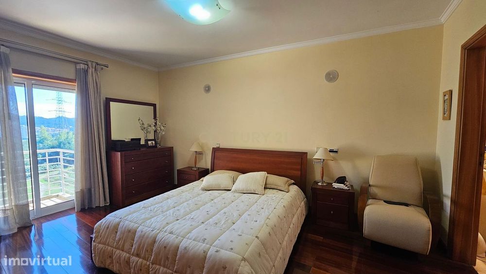 Apartamento T2+1 em Alfena, junto ao Parque Vale do Leça com garagem e