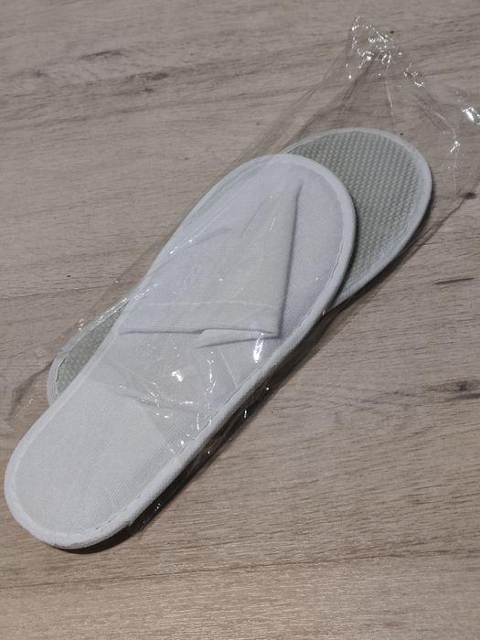 kapcie kąpielowe rozm 40, nowe