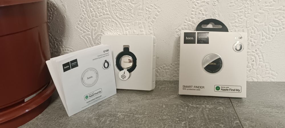 Продам трекер Hoco E100