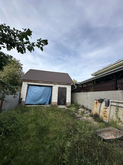 **Частина Будинку в Центр. Районі 157 кв.м. З Ремонтом!