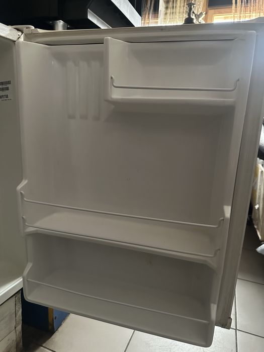 Холодильник маленький