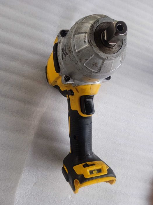 Акумуляторний гайковерт  DeWalt DCF899, Оригінал, 1625 Нм