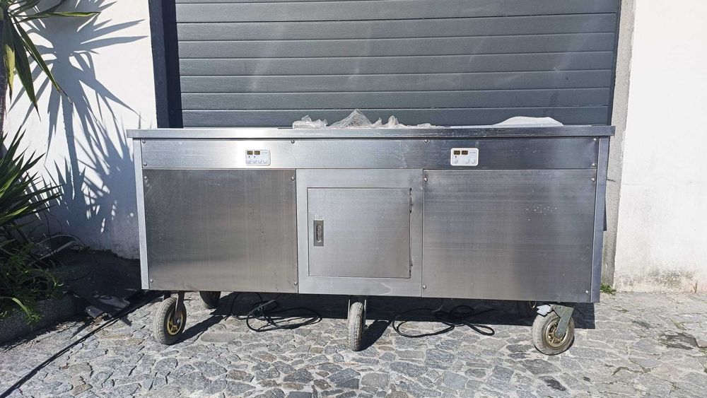 Máquina Profissional de Gelados Tailandeses (Ice Cream Rolls)