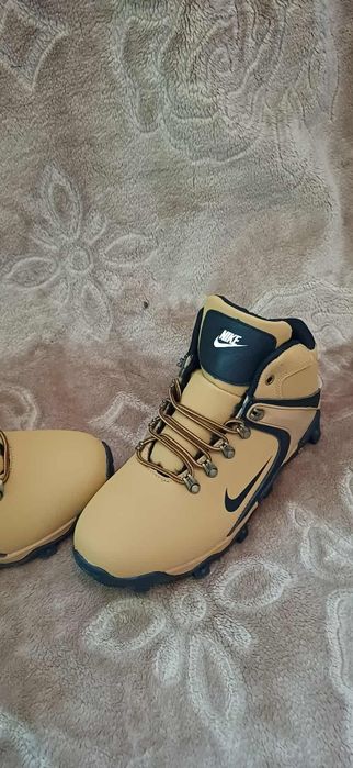 Buty męskie rozmiar 43