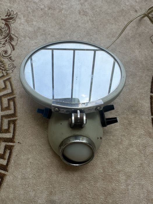 Зеркало с подсветкой винтаж