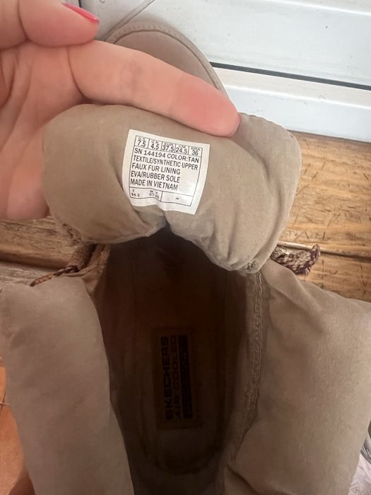 Черевики Skechers Бежеві