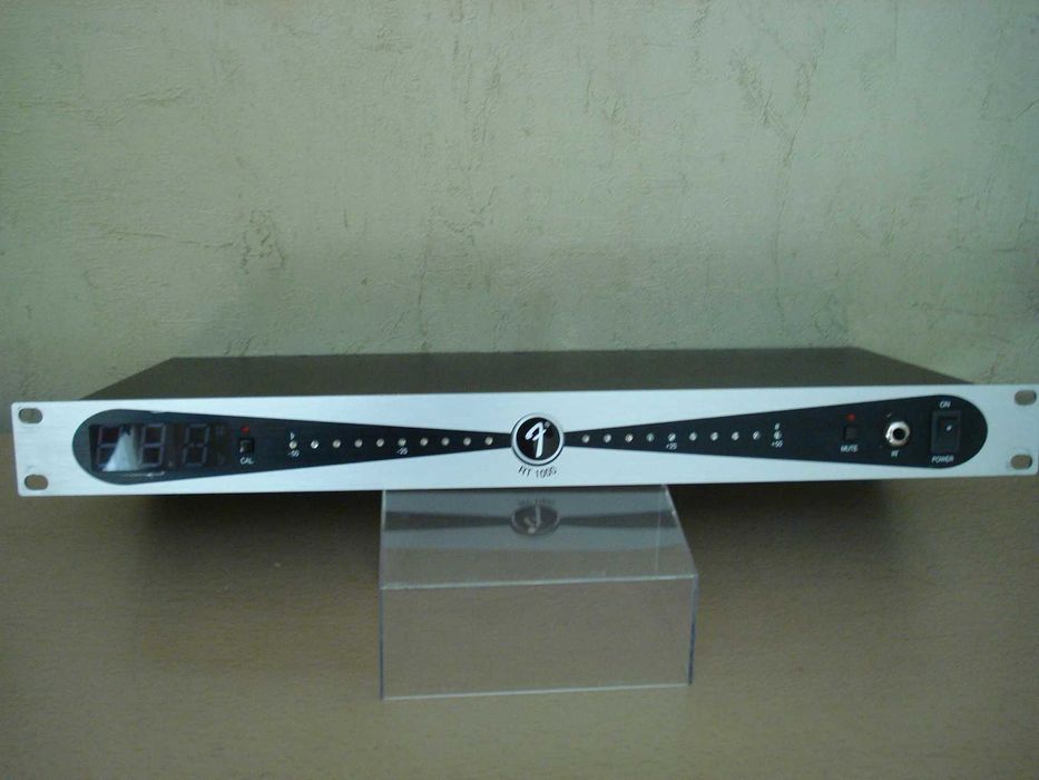 Рэковый тюнер Fender RT 1000