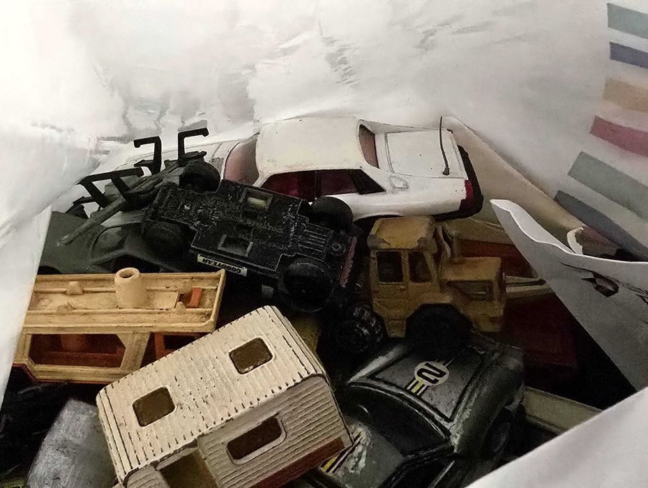 43 miniaturas de carros várias marcas