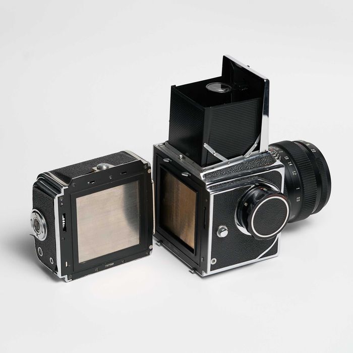 Salut-S - ( Kiev 80 ) Camera Medio Formato - Mint