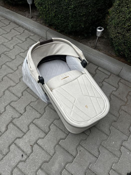 Wózek Venicci wielofunkcyjny