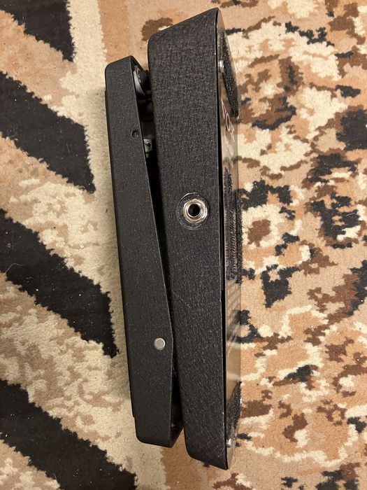 Vox v845 wah efekt