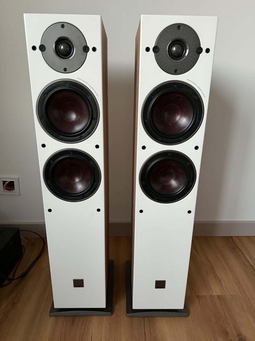 Oberon Dali 5 light oak