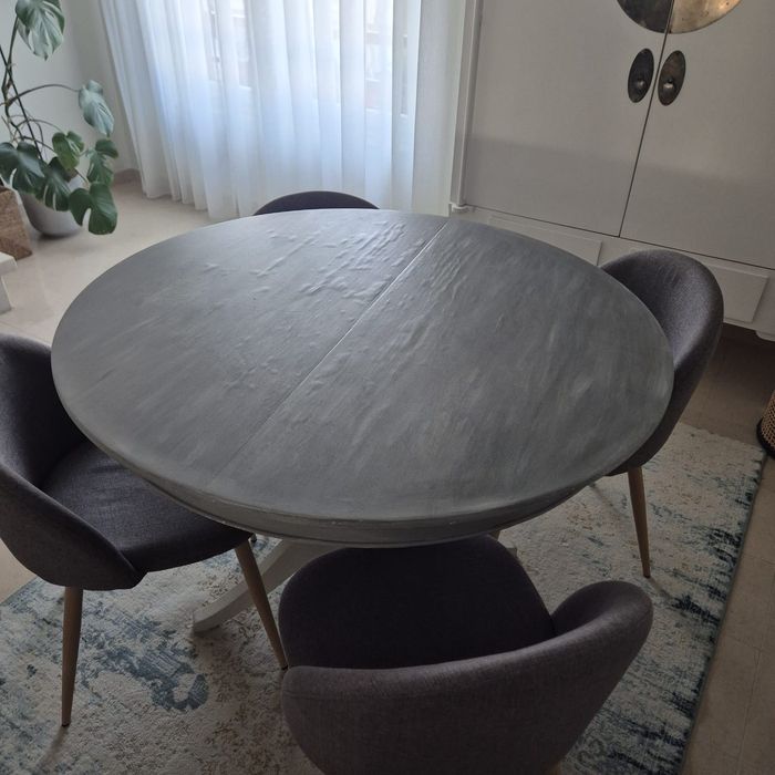 Mesa Pé de Galo renovada