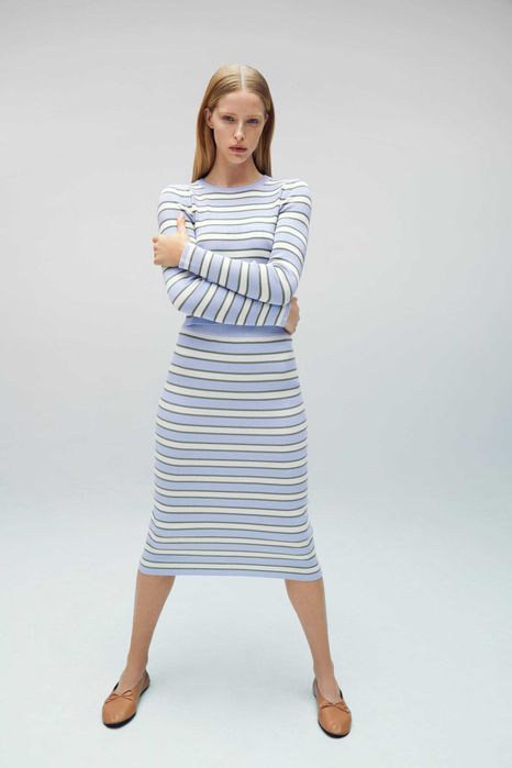 Стильний смугастий костюм в рубчик в полоску джемпер i спідниця zara