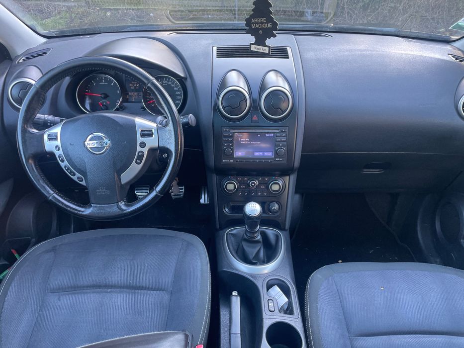 Nissan Qashqai 2,0 TDI 2010 rok