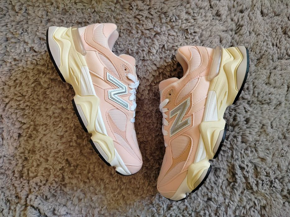 New Balance 9060 - Beige r. 40