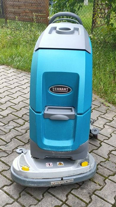Szorowarka Tennant T300. 2021r. Jak nowa