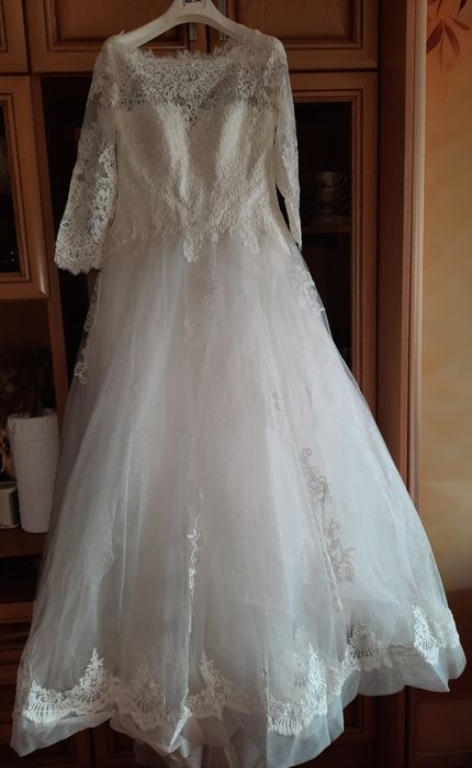 Весільна сукня б/у в дуже гарному стані