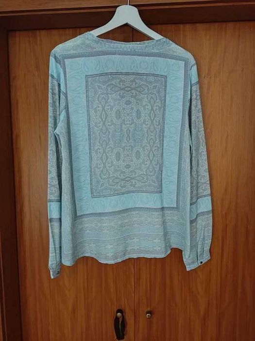 Blusa em chiffon