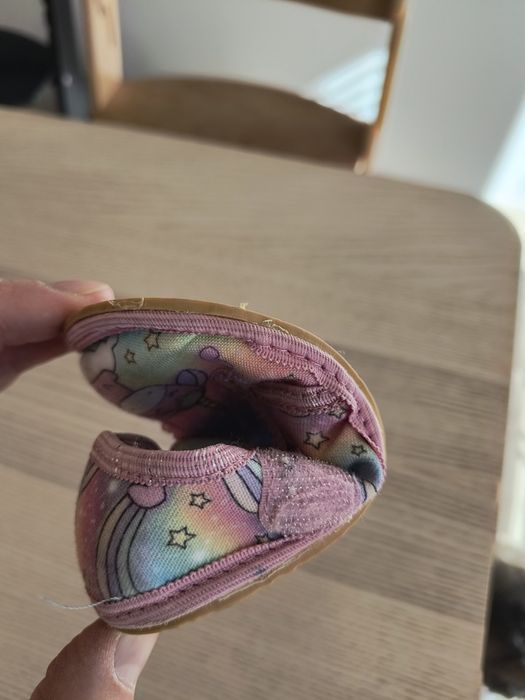 Kapcie dziecięce 24 miękka podeszwa