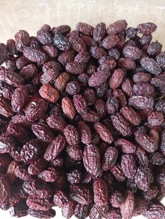 Кизил сушений (ягода)