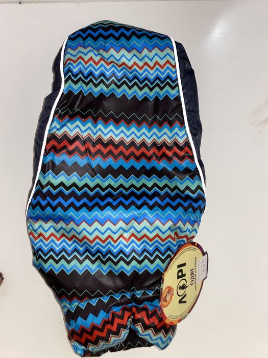 Одежа для собак або кошек