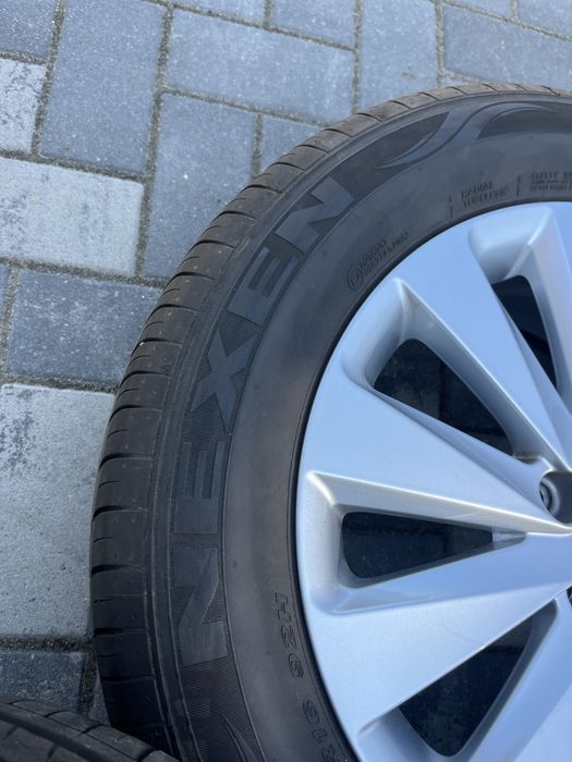 4 Opony letnie Nexen Nfera Su1 205/60R16 92H