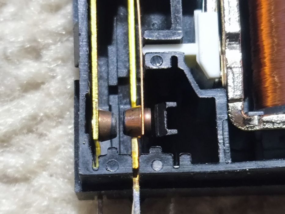 Реле Vaillant E3206S FINDER