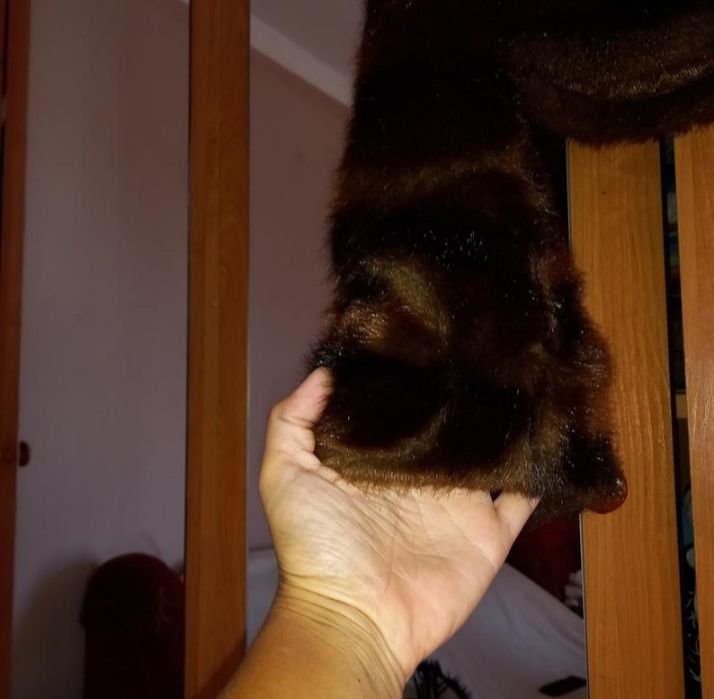 Шуба жіноча. Ніжна