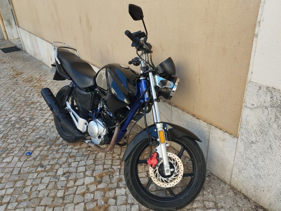 Moto 125 Yamaha ano 2010