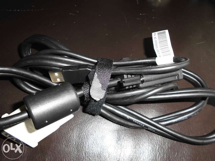 Cabo M1 para projetores e monitores LCD (entrada DVI-D) com USB