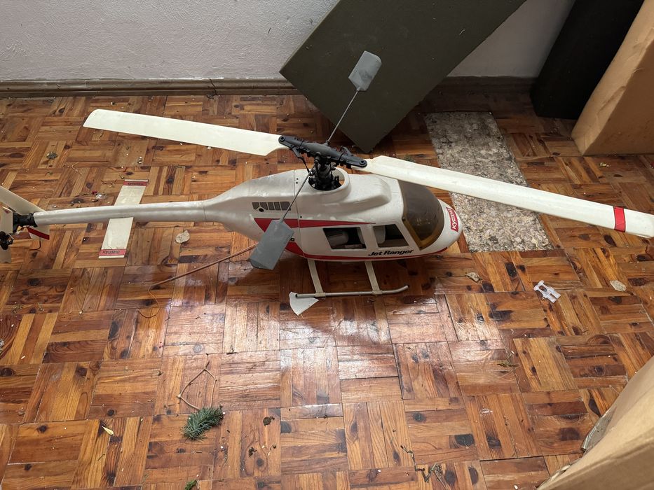 Helicoptero Kyosho Jet Ranger