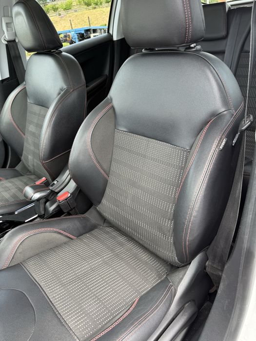 Peugeot 2008 1.6hdi gtline foto 5