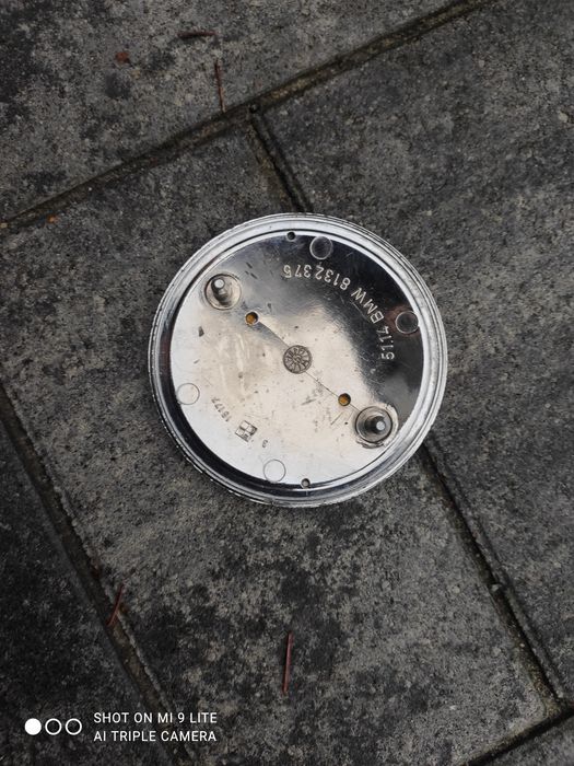 Znaczek logo emblemat Maski Pokrywy Silnika BMW seria 3 5 E60 E90