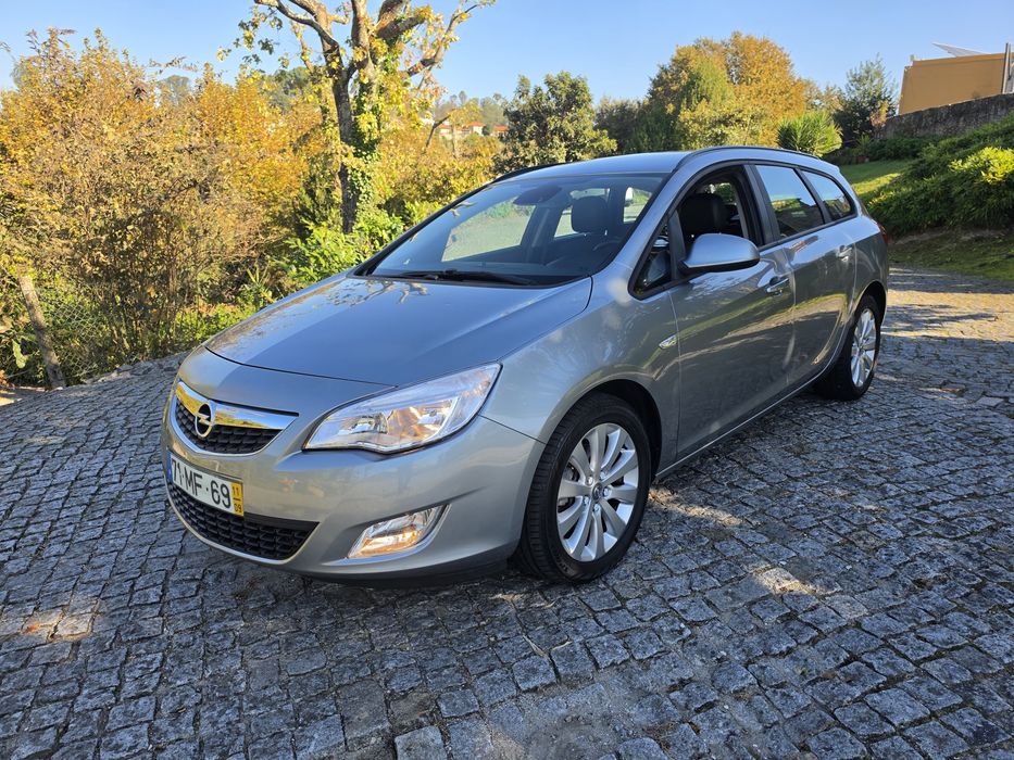 Opel Astra Caravan
