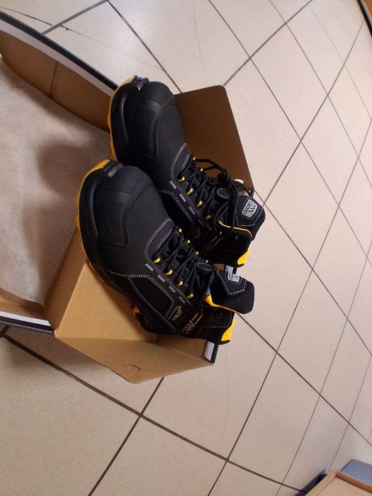 Buty Black Point 45