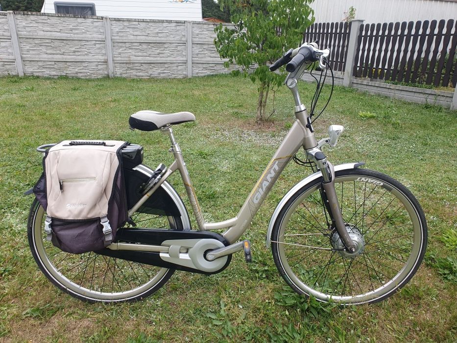 Holenderski rower Elektryczny Giant Twist Hybrid 2023r jak Nówka