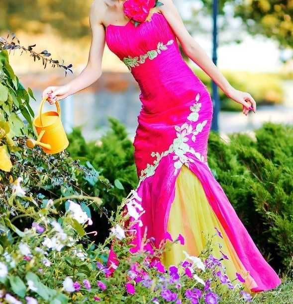 Сукня-рибка малинова дизайнерська